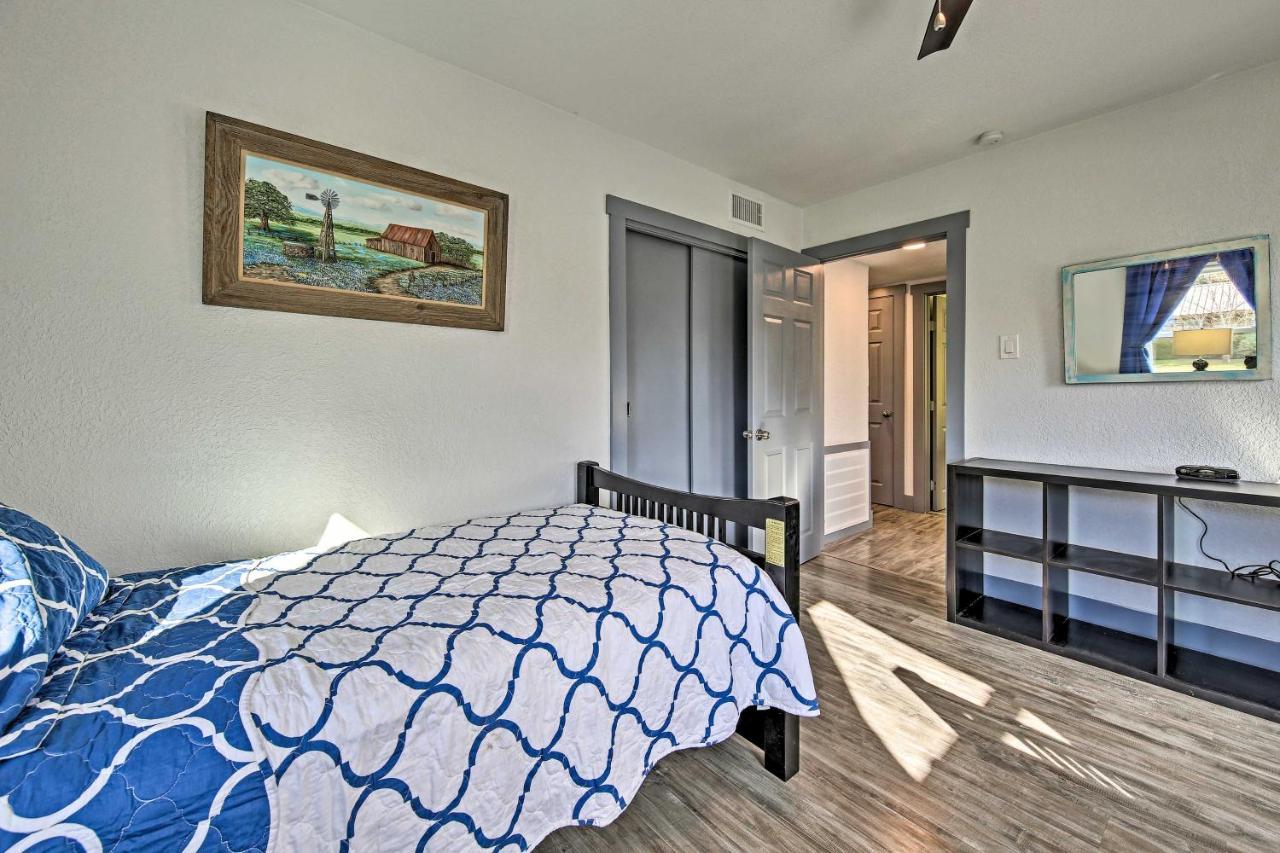 Remodeled Retro Home With Deck, Walk To Main Street! Blanco ภายนอก รูปภาพ